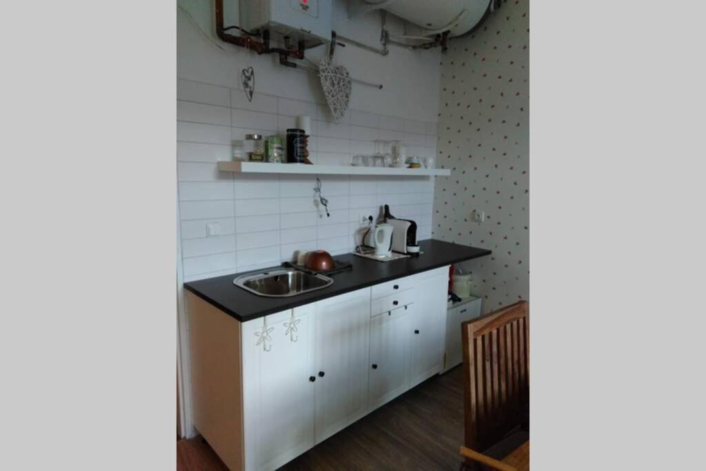 Stylovy Apartman V Centru Nachoda Bagian luar foto